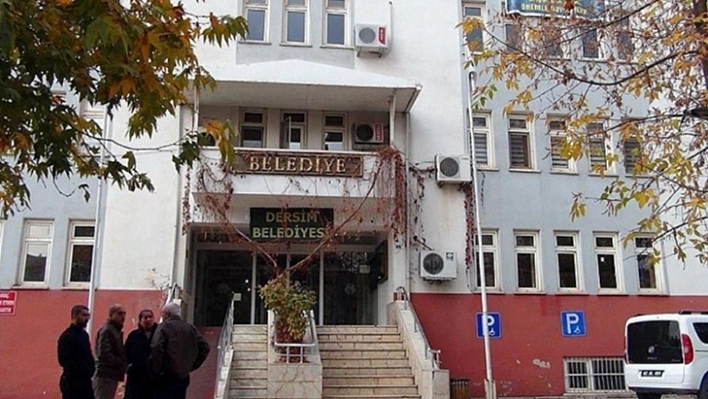 Komünist Başkan İsmi Değiştirdi!