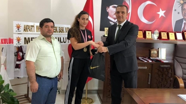 Şampiyondan, ASKF Başkanı Gür'e Ziyaret