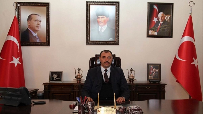 Vali Kaldırım '19 Mayıs Türk Milletinin Kaderine Yön Vermiştir'