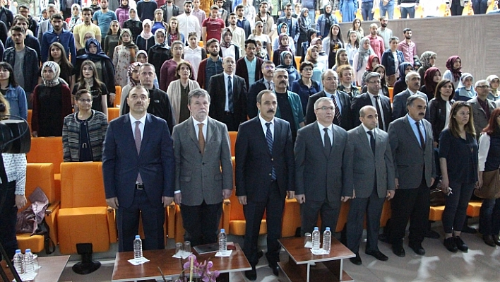 Eczacıbaşı Öğrencilerle Biraraya Geldi