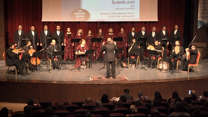 'Yunus Emre İlahileriyle'  Adlı Konser Verildi