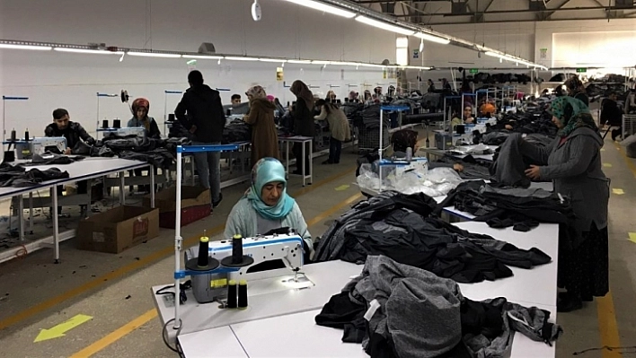 'İpliğinden kumaşına kadar yerli üretim'