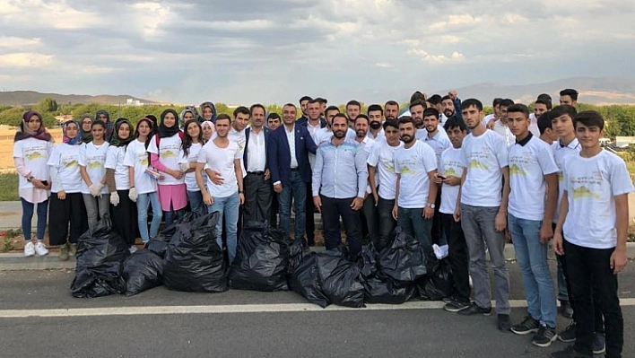 Elazığ AK Gençlik'ten Örnek Davranış