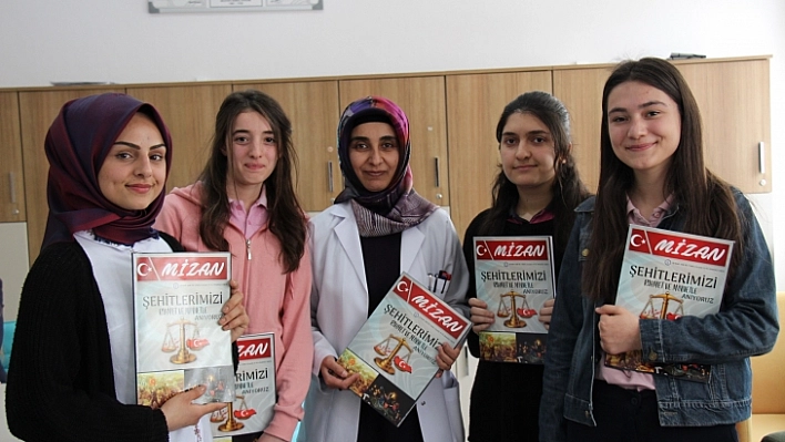 Öğrencilerden Şehitlerimiz İçin Anlamlı Davranış