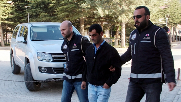 Kaçak Sigaraya Operasyonu: 8 Gözaltı