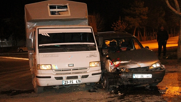 3 Ayrı Trafik Kazası Çok Sayıda Yaralı Var