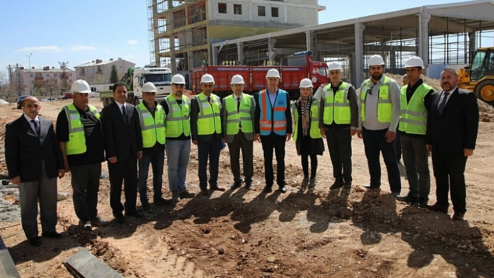 Yollar Elbüs'e Hazır Hale Getiriliyor