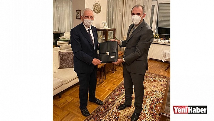 'Elazığ Halkı Üniversite Kurulması İçin Kendi Özel Arazilerini Dahi Bağışladı'