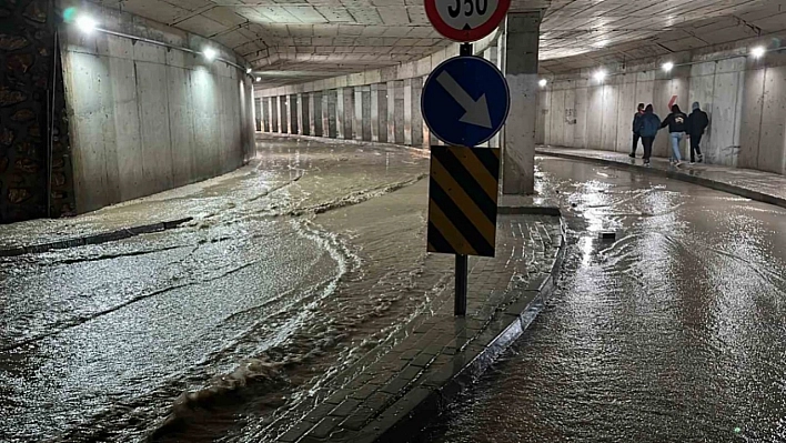 Elazığ'ı Su Bastı!