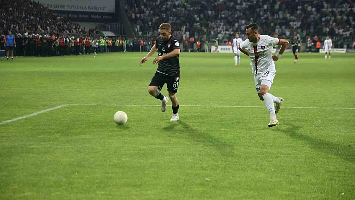 Kritik Maç Tatil Edildi!