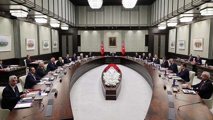 Kabine Bugün Toplanıyor!