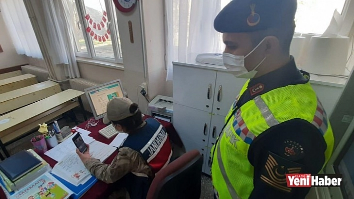 Kahraman Mehmetçik'ten Eğitime Destek!