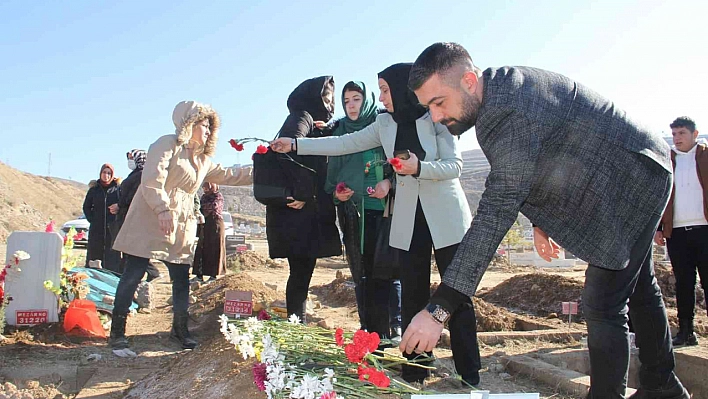 Elazığlı Gençlerden Anlamlı Davranış