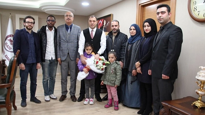 Göçmenlerden, Vali Kaldırım'a Ziyaret