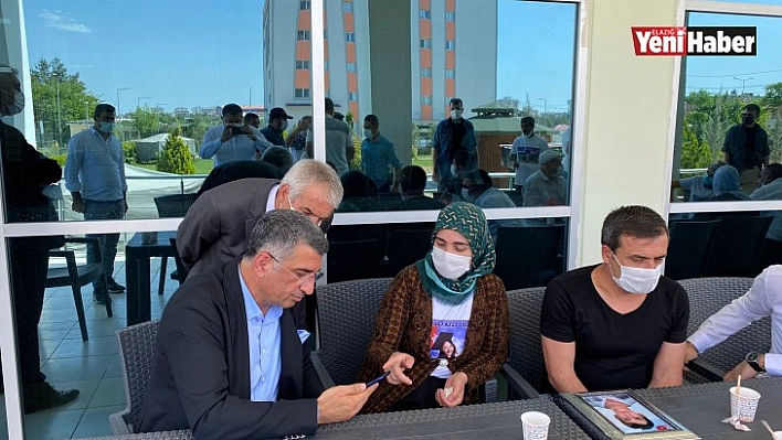 Milletvekili Erol'dan Diyarbakır Annelerine Destek Ziyareti