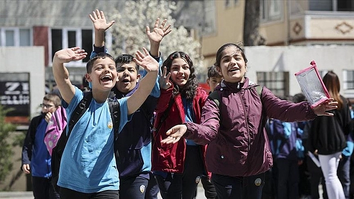 Öğrenciler Ara Tatile Girdi