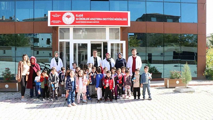 Öğrenciler Balık Müzesini Gezdi