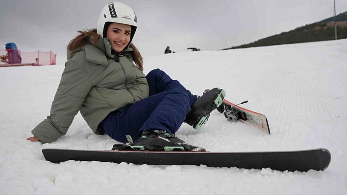 Palandöken'de kayak keyfi başladı