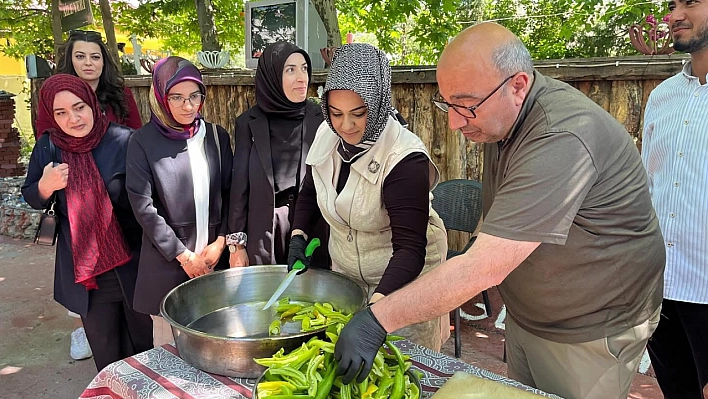 Palu Tava'ya Siyaset Eli Değdi