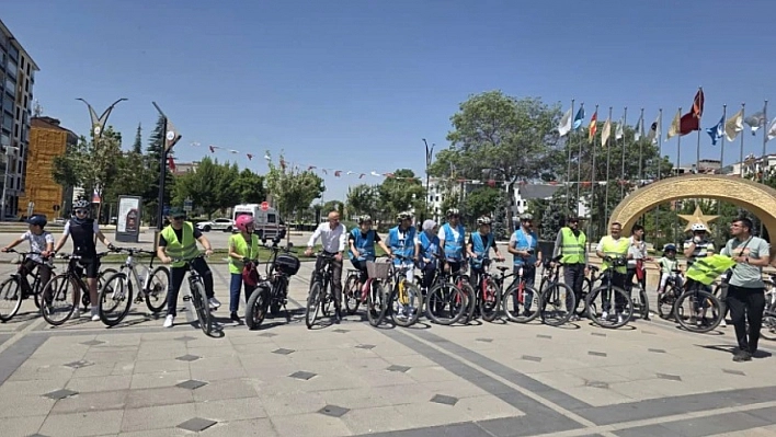 Pedallar 'Yeşilay' İçin Çevrildi