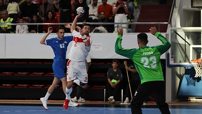 Türkiye 35 - Güney Kıbrıs 19