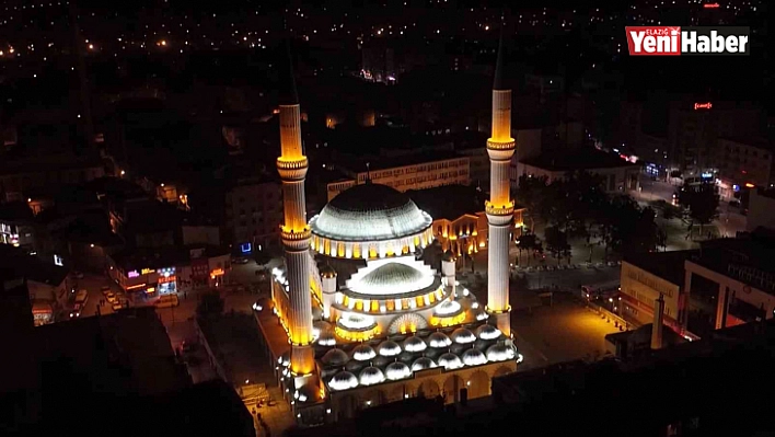 Türkiye'nin ilk asansörlü camisi Ramazan ayına hazır