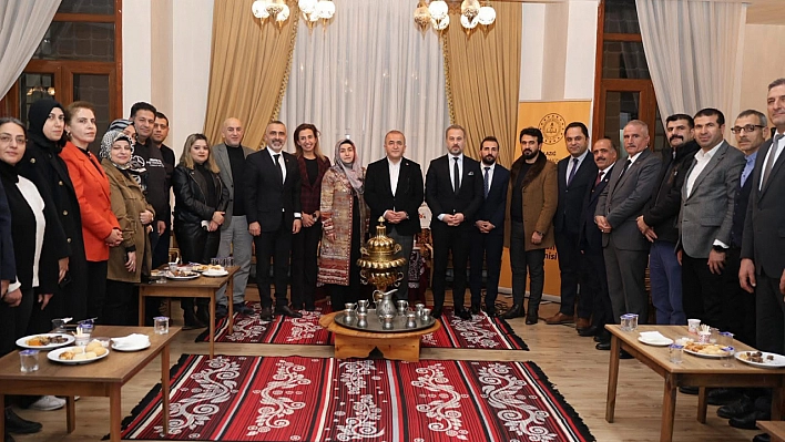 Vali Hatipoğlu Özel Konuk Oldu