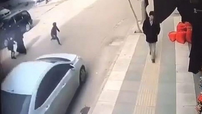 Kaza Anı Kameralara Yansıdı