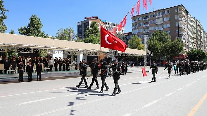 Zafer Bayramı Coşkuyla Kutlandı