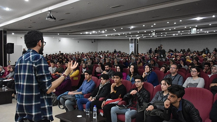 Yeşilyurt Kent Konseyi gençleri sınav maratonuna hazırlıyor 