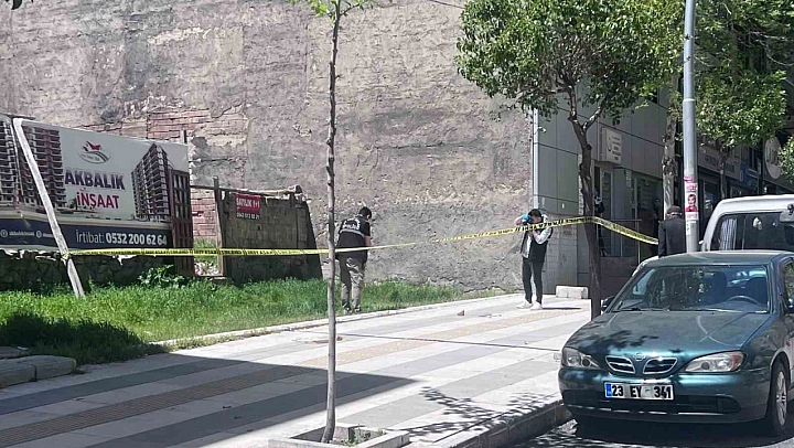 Elazığ'da Silahlı Kavga!