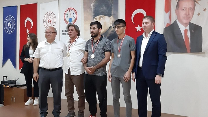 Satrançta Türkiye 3.'sü Elazığ'dan!