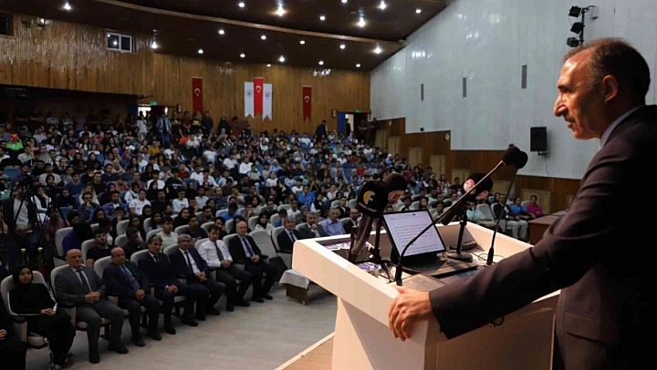 Öğrencilere Oryantasyon Programı