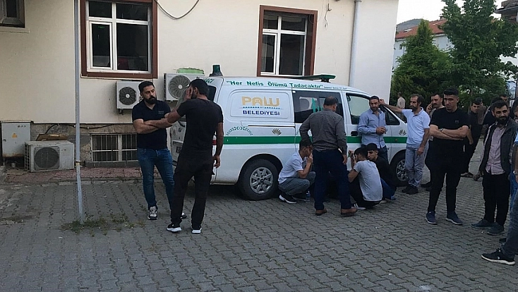 'Babam Anneme Şiddet Uyguluyordu'