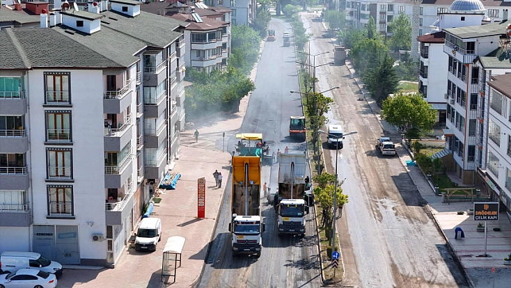 Elazığ'da Asfalt Mesaisi Sürüyor