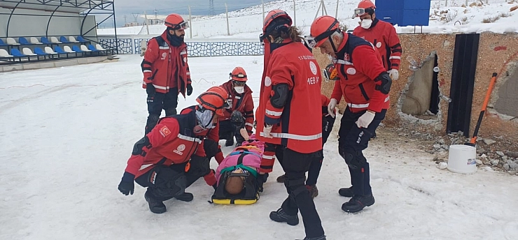 AKUB Ekibinden Önemli Başarı