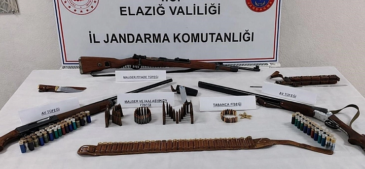 Elazığ'da Kaçak Silah Operasyonu!