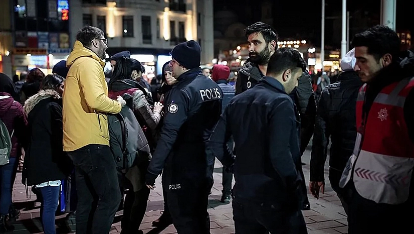 325 Bin Personel Sahada!