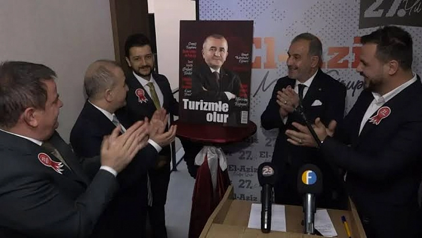 Beklenen Dergi Artık Raflarda
