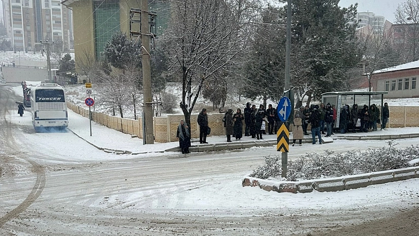 Elazığ'da Ulaşım Aksadı!