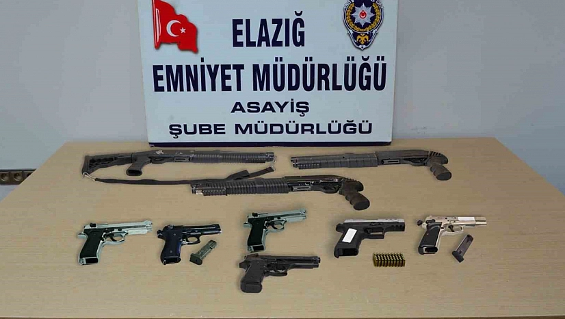 Elazığ'da 22 Kişi Tutuklandı!