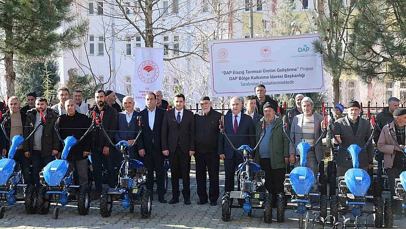 Elazığ'da Çiftçilere Makine Desteği