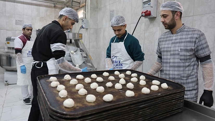 Elazığ'da Fabrika Gibi Okul