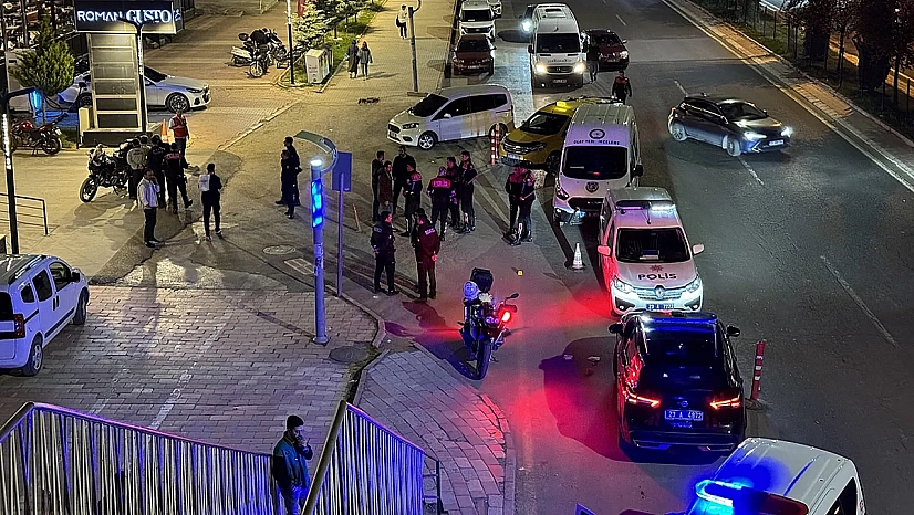 Elazığ'da Gece Saatlerinde Silahlar Konuştu