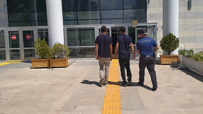 Kablo Hırsızları Suçüstü Yakalandı