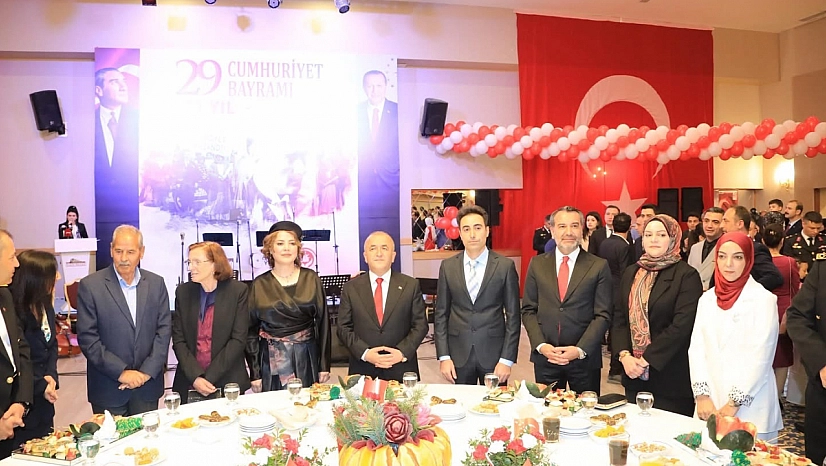 Elazığ'da ki Resepsiyona Yoğun  İlgi!