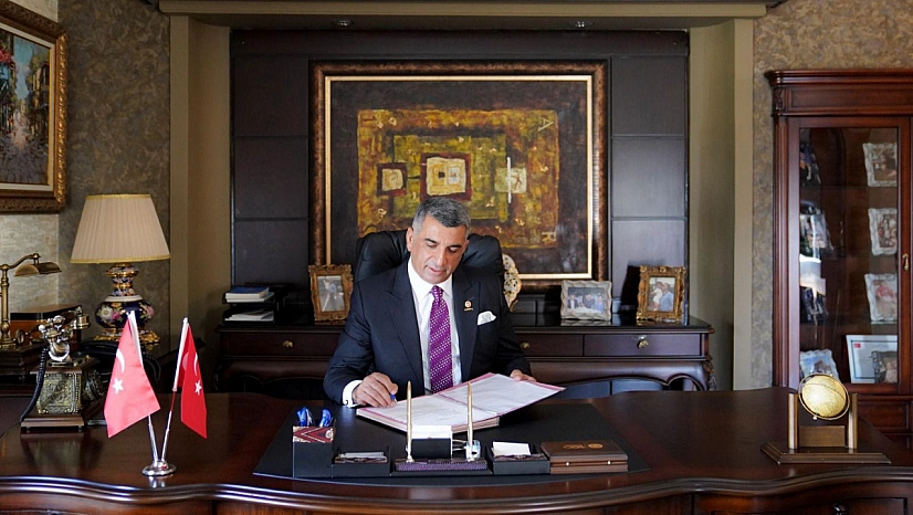 Erol, Bakanlık Yolunda!