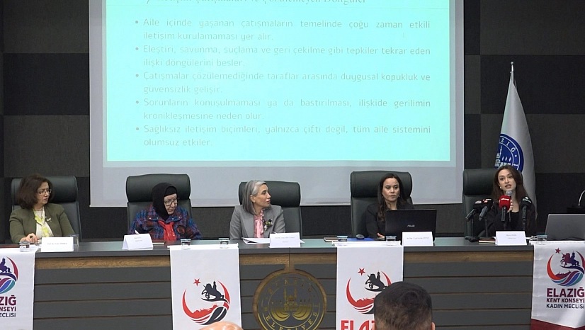 Elazığ Kadın Meclisinden 'Aile' Paneli