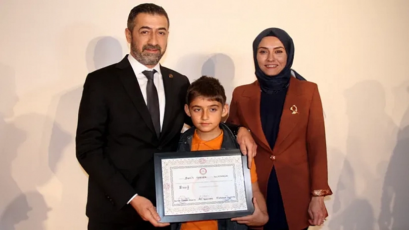 MHP'li Işıkver, Mazbatasını Aldı