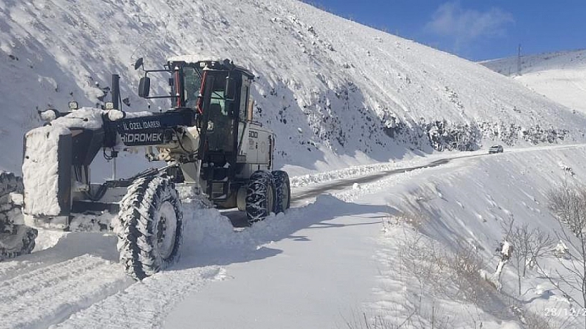Elazığ'da 423 Köy Yolu Ulaşıma Kapalı